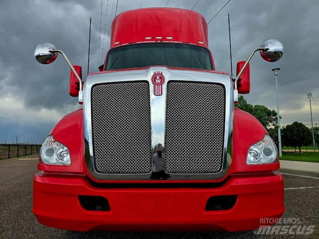 Kenworth T 680 Vilcēji
