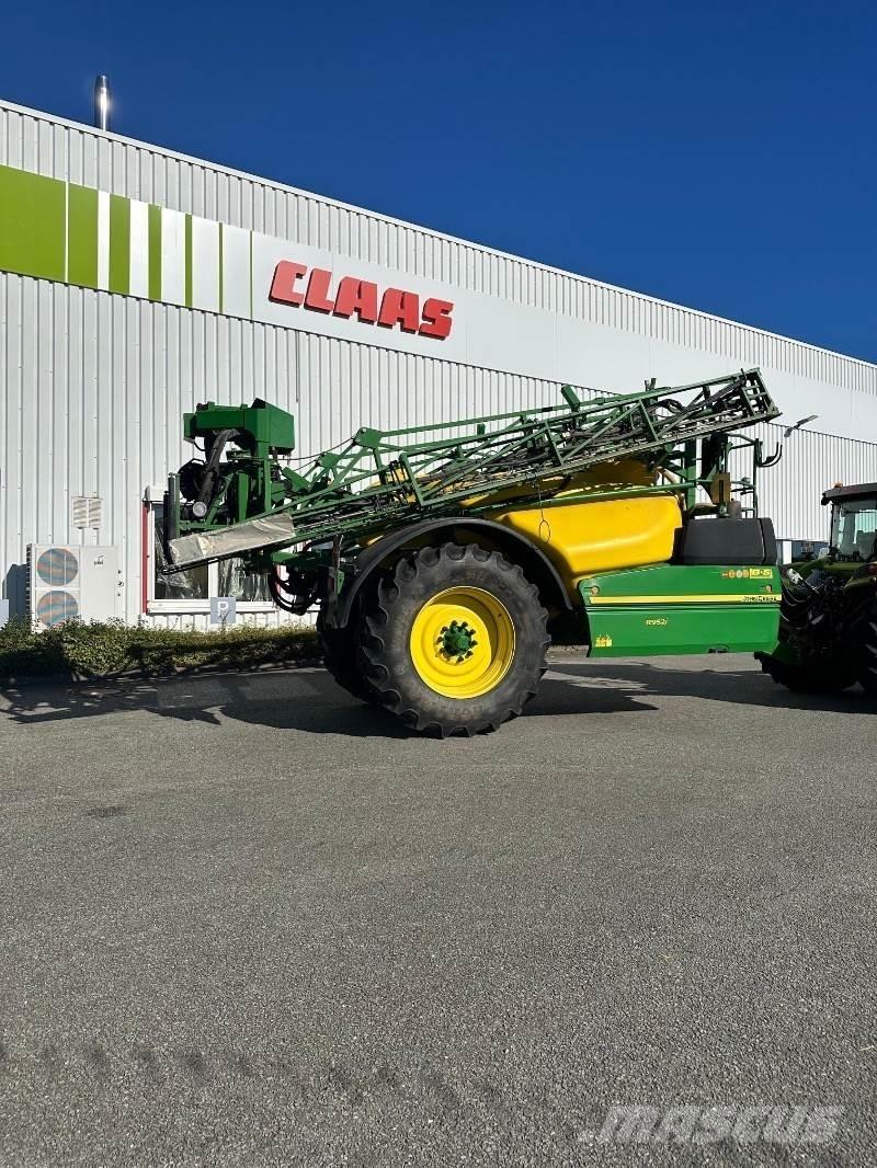 John Deere R952 i Piekabināmie smidzinātāji(miglotāji)