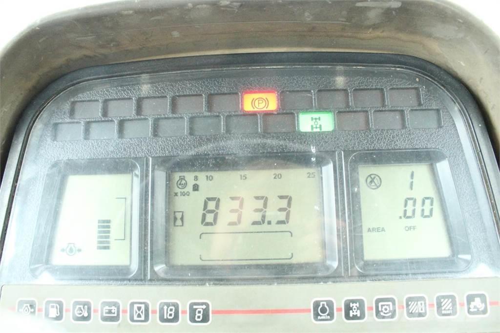 Case IH MXM130 Traktori