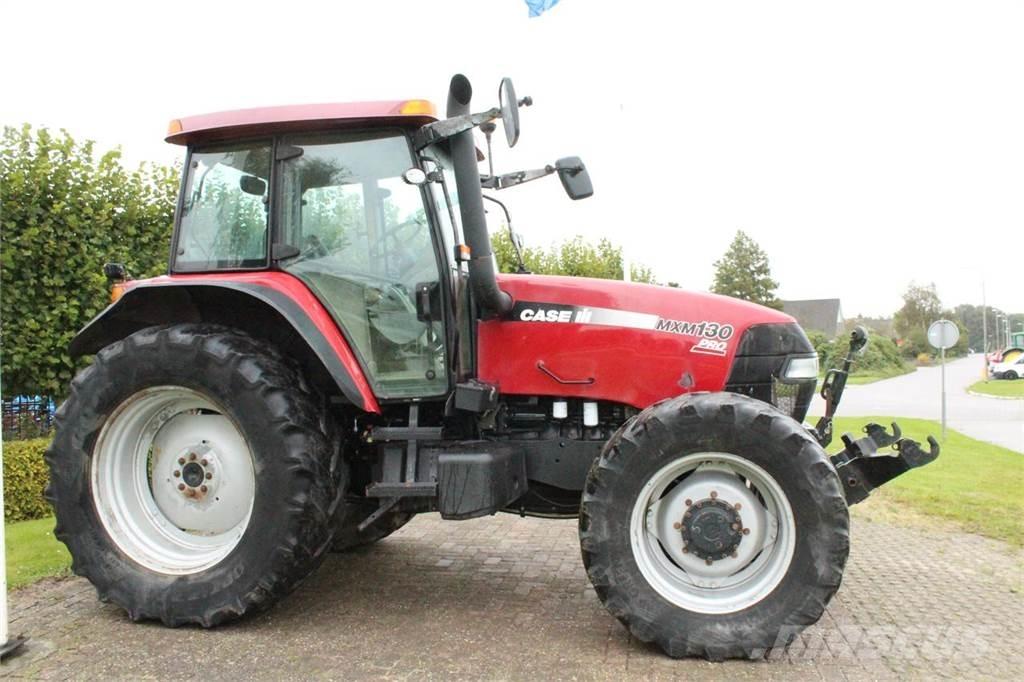Case IH MXM130 Traktori