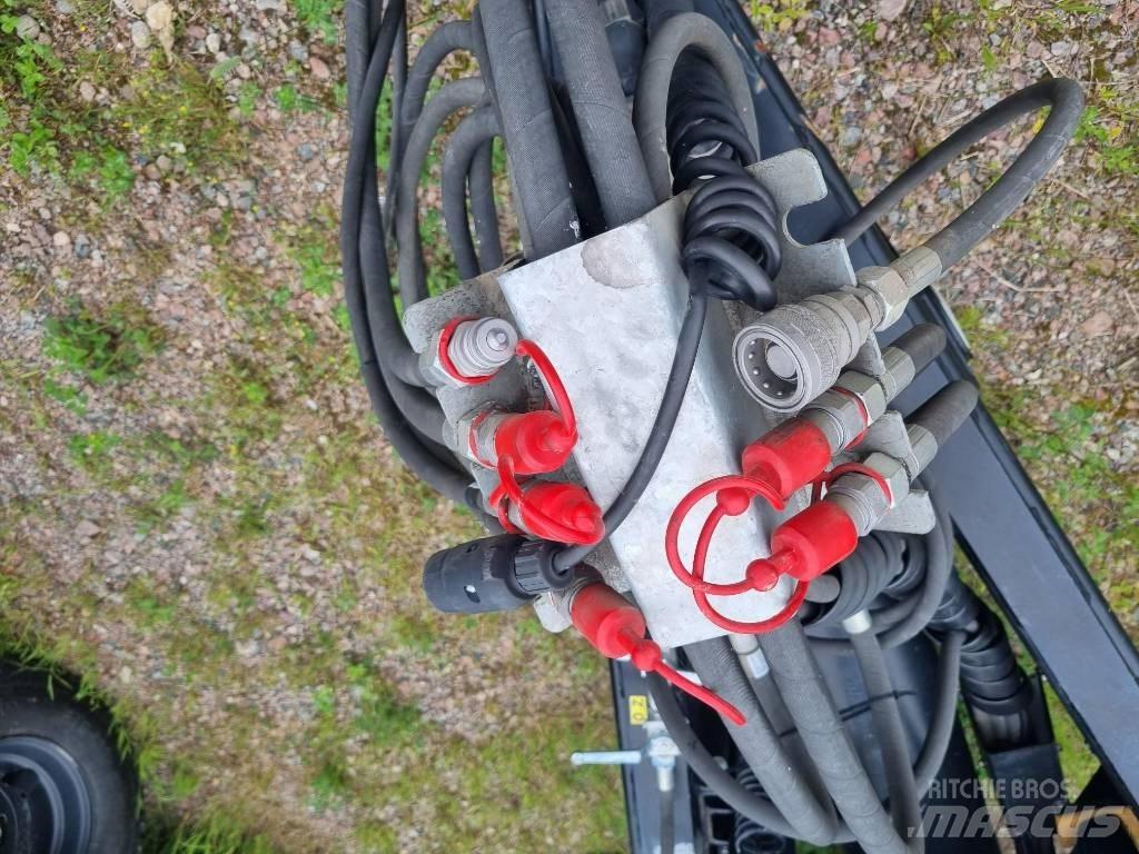 Pronar T285 21ton Piekabes ar āķa pacēlāju