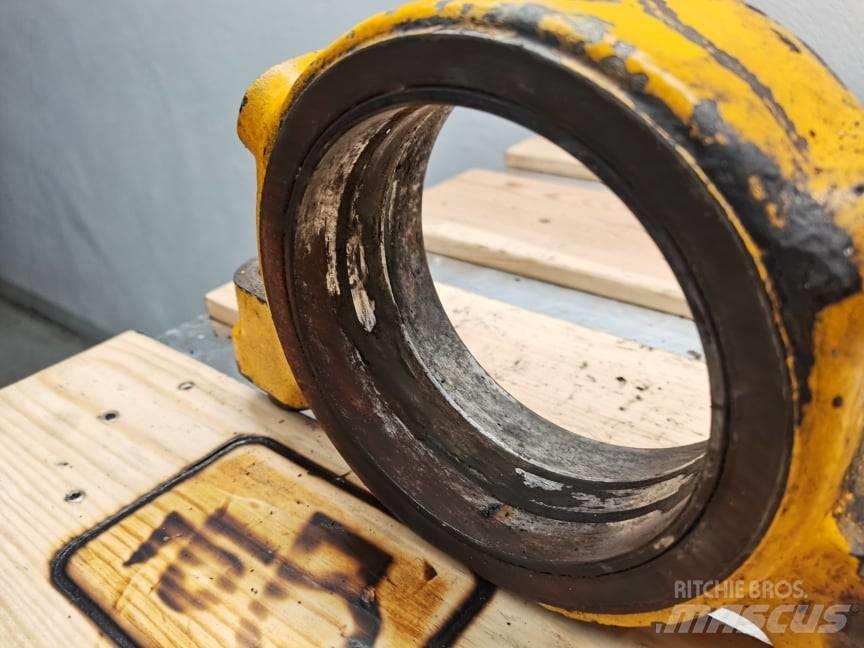 JCB 530-70 {axle} Asis