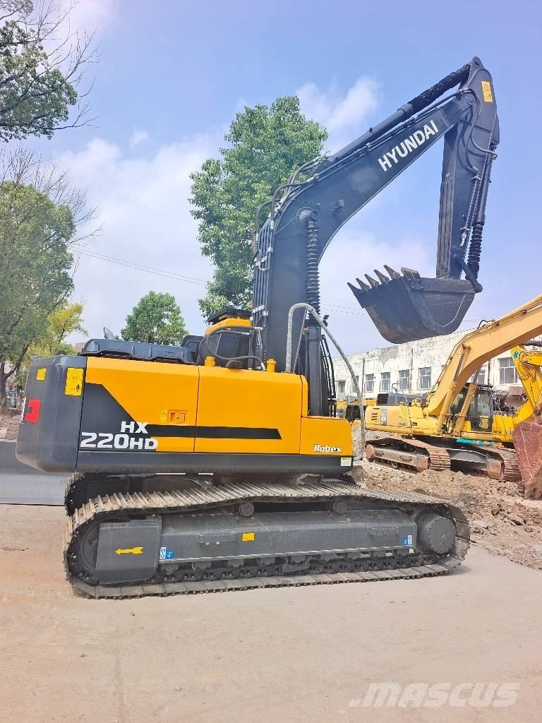 Hyundai HX 220 Kāpurķēžu ekskavatori
