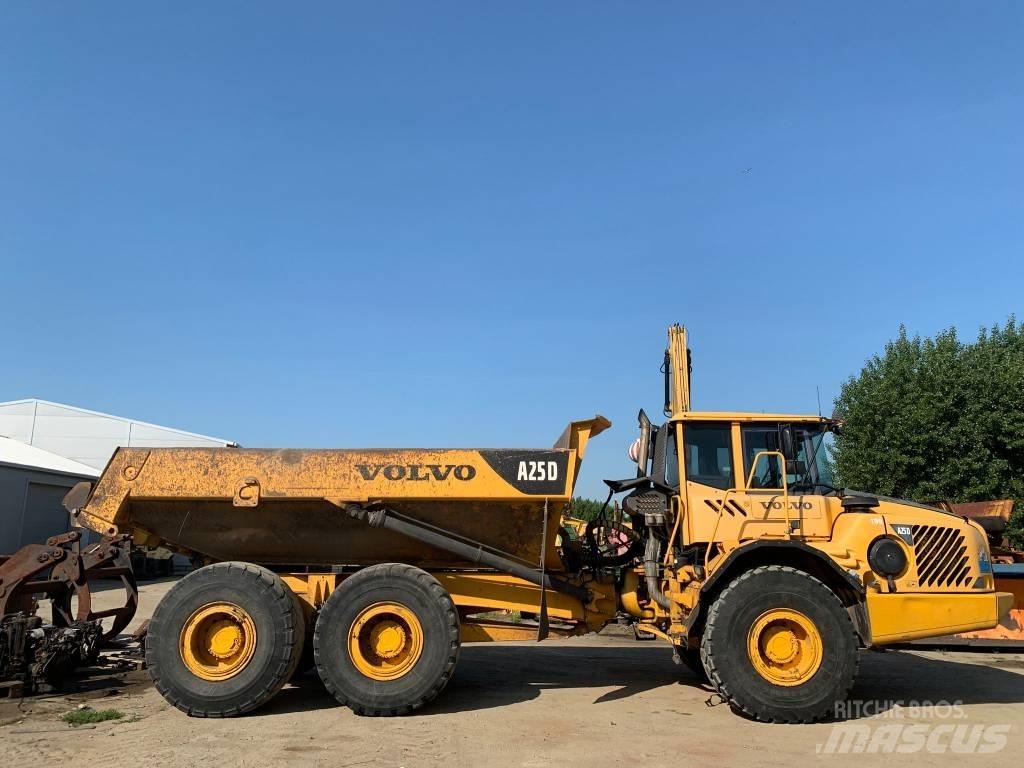 Volvo A 25 D Artikulētie pašizgāzēji