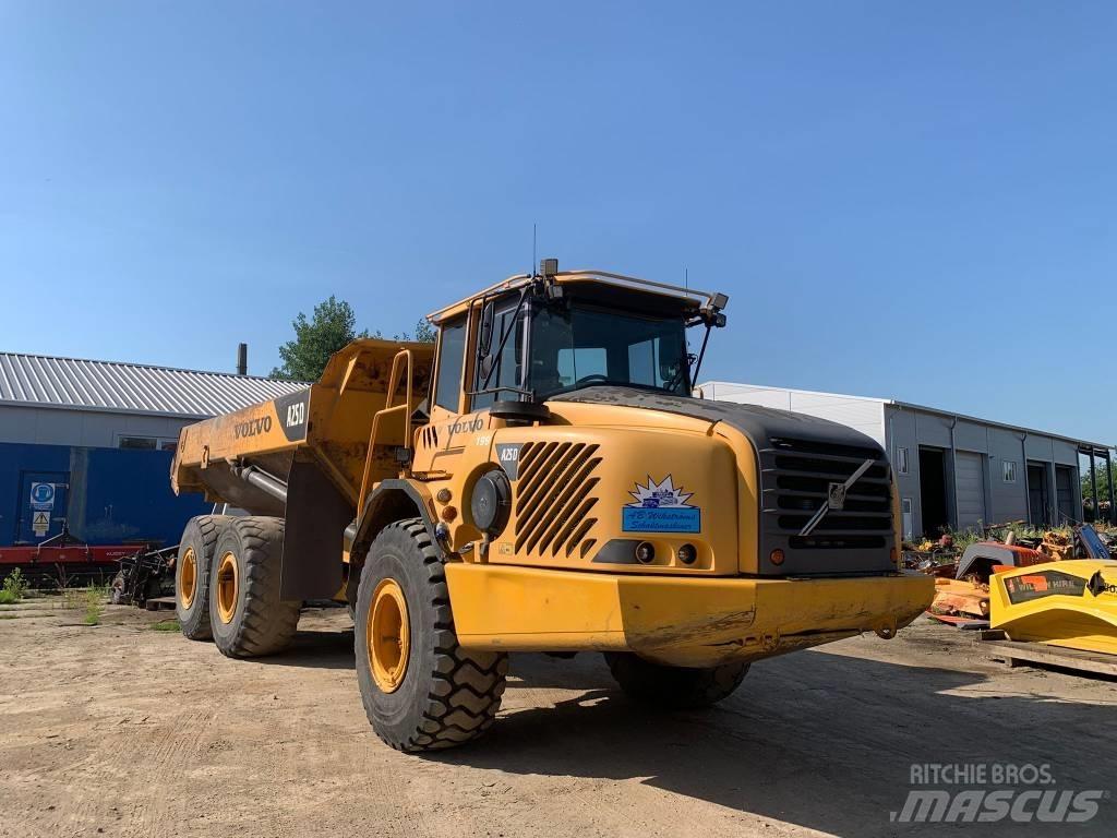 Volvo A 25 D Artikulētie pašizgāzēji