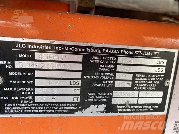 JLG 450 AJ Strēles pacēlāji