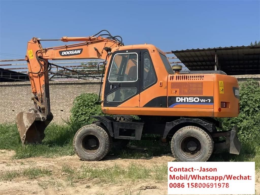 Doosan DH 150 W-7 Ekskavatori uz riteņiem