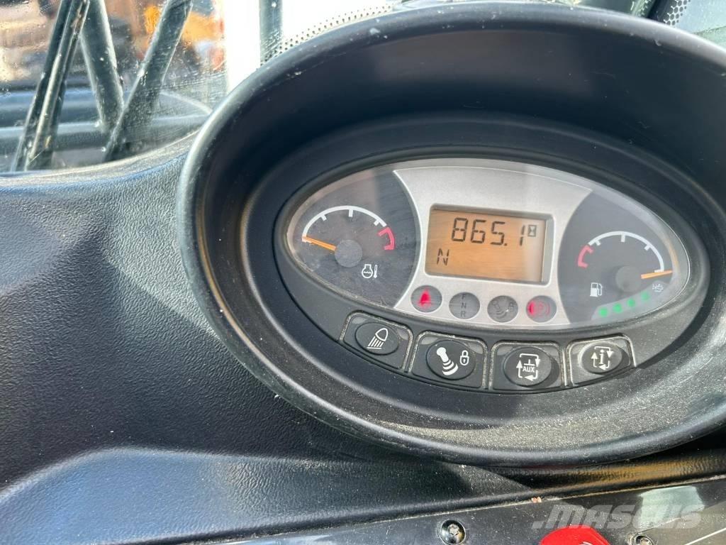 Bobcat T 35.140 S Teleskopiskie manipulatori