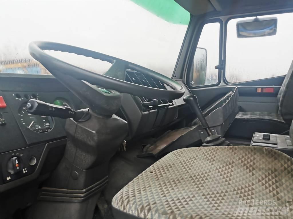 Mercedes-Benz 2426 Kombinētās vakumsūkņa mašīnas