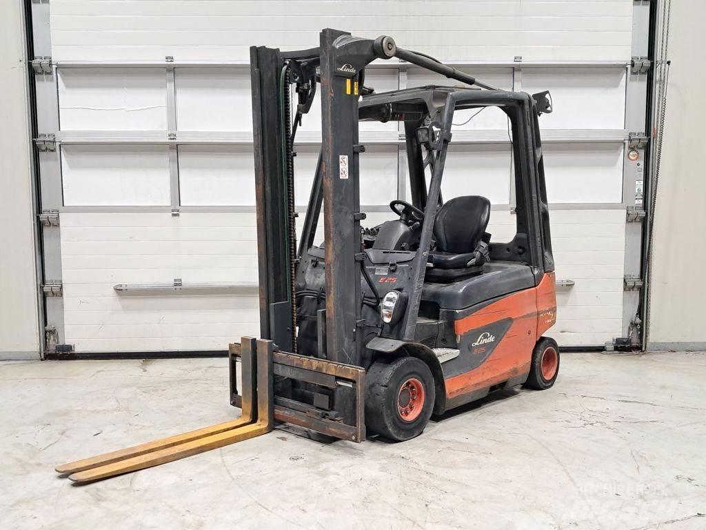 Linde E25-01 Elektriskie iekrāvēji