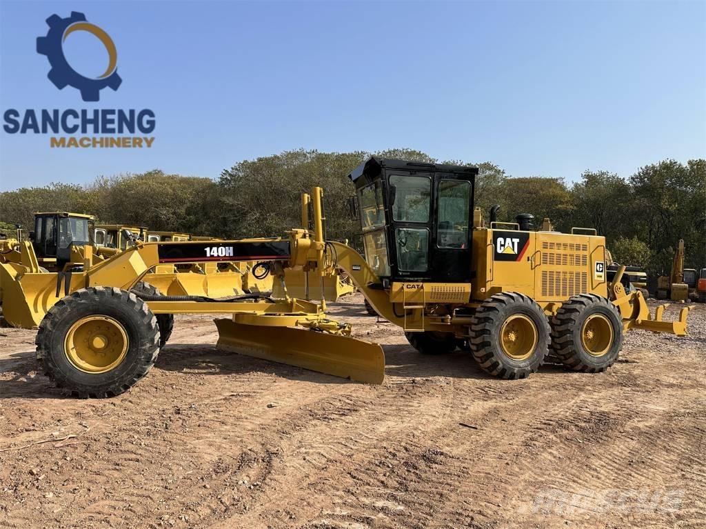 CAT 140H Greideri