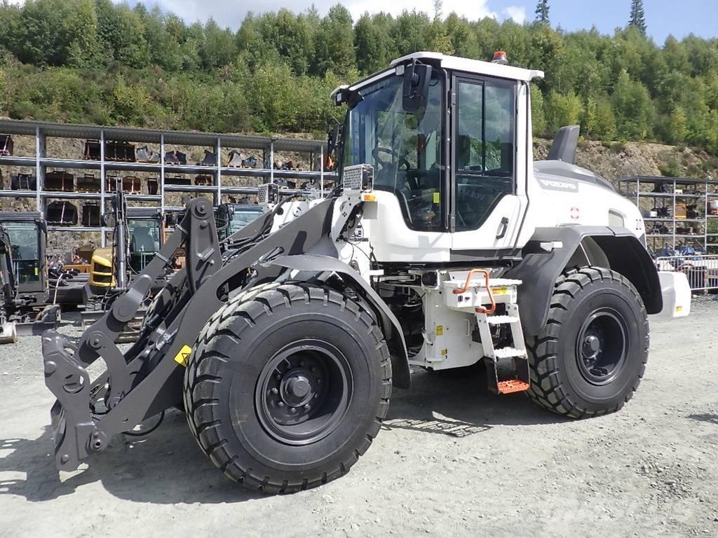 Volvo L 60 H Iekrāvēji uz riteņiem