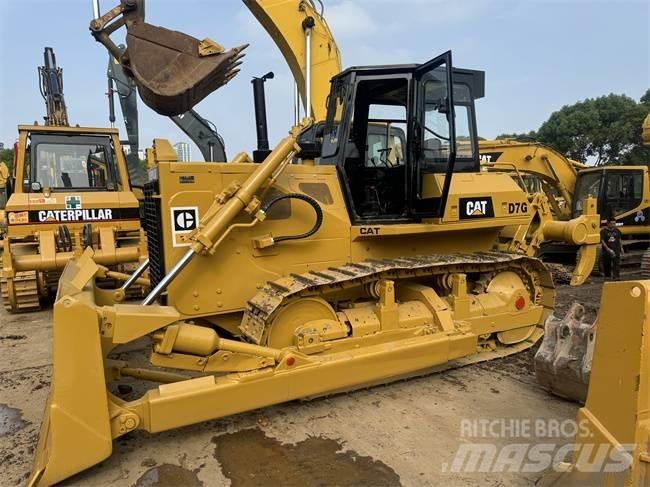 CAT D 7 G Kāpurķēžu buldozeri