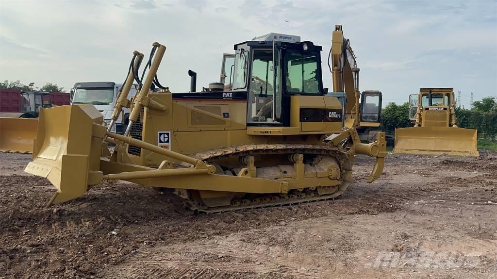 CAT D 7 G Kāpurķēžu buldozeri