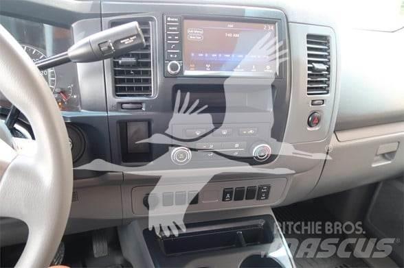 Nissan NV1500 Būvniecība- Citi