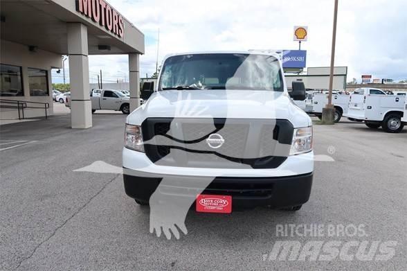 Nissan NV1500 Būvniecība- Citi