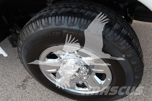 RAM 2500 HD Būvniecība- Citi