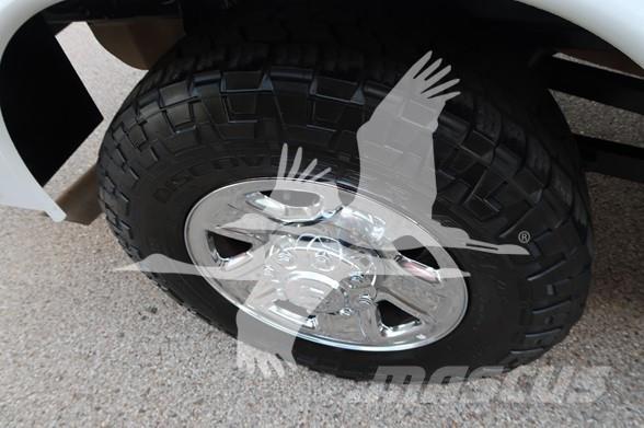 RAM 2500 HD Būvniecība- Citi