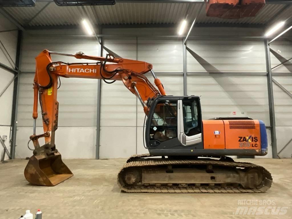 Hitachi ZX 210 LC-3 Kāpurķēžu ekskavatori