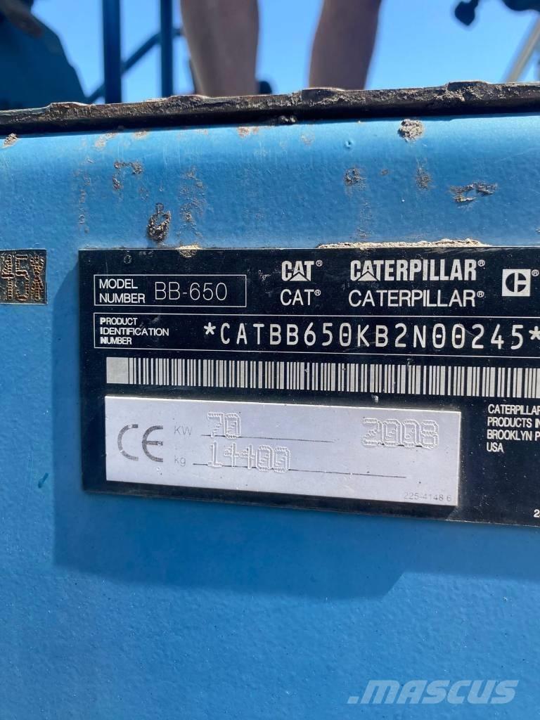 CAT BB 650 Asfalta klājēji