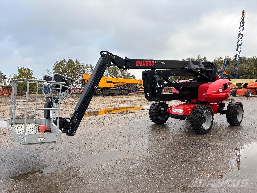 Manitou 200 ATJ RC Strēles pacēlāji