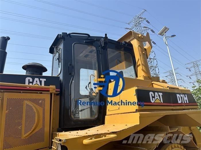 CAT D 7 R Kāpurķēžu buldozeri
