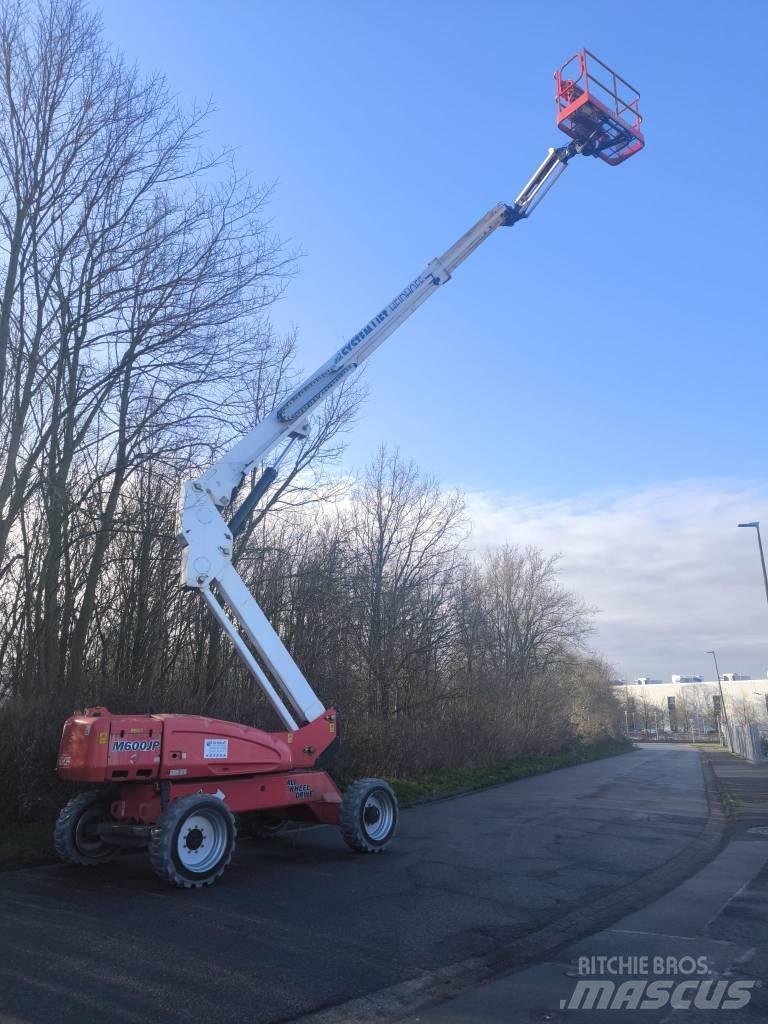 JLG M 600 JP Teleskopiskie pacēlāji