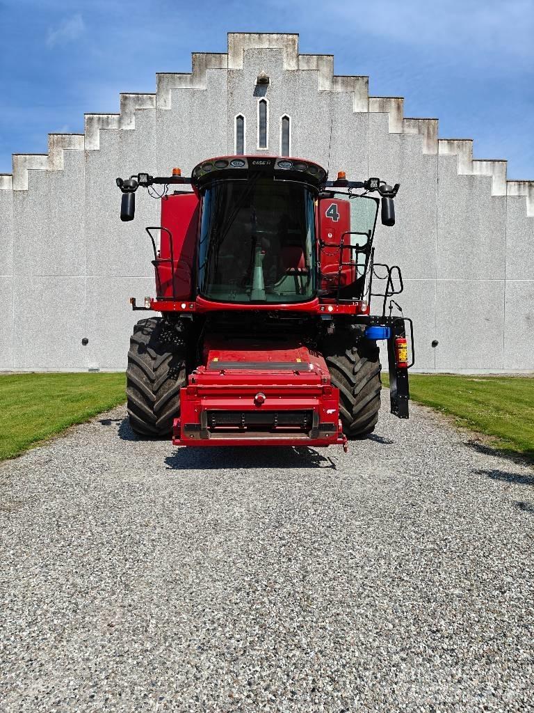Case IH 9250 Ražas novākšanas kombaini