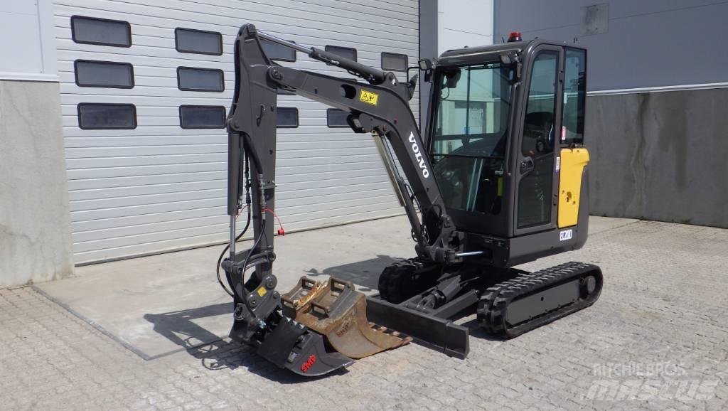 Volvo EC20D Mini ekskavatori < 7 t