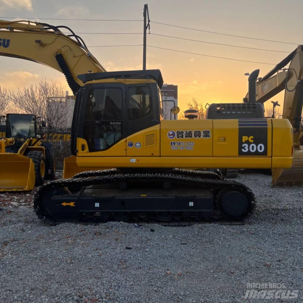 Komatsu PC 300 Kāpurķēžu ekskavatori