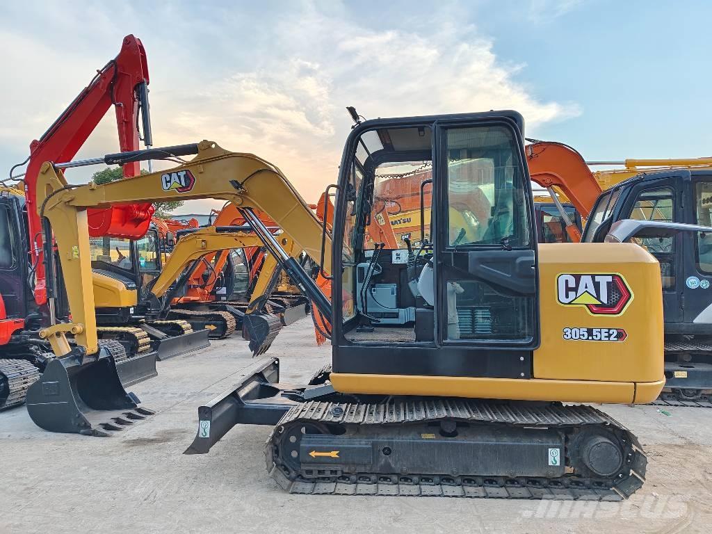 CAT 305.5 Mini ekskavatori < 7 t