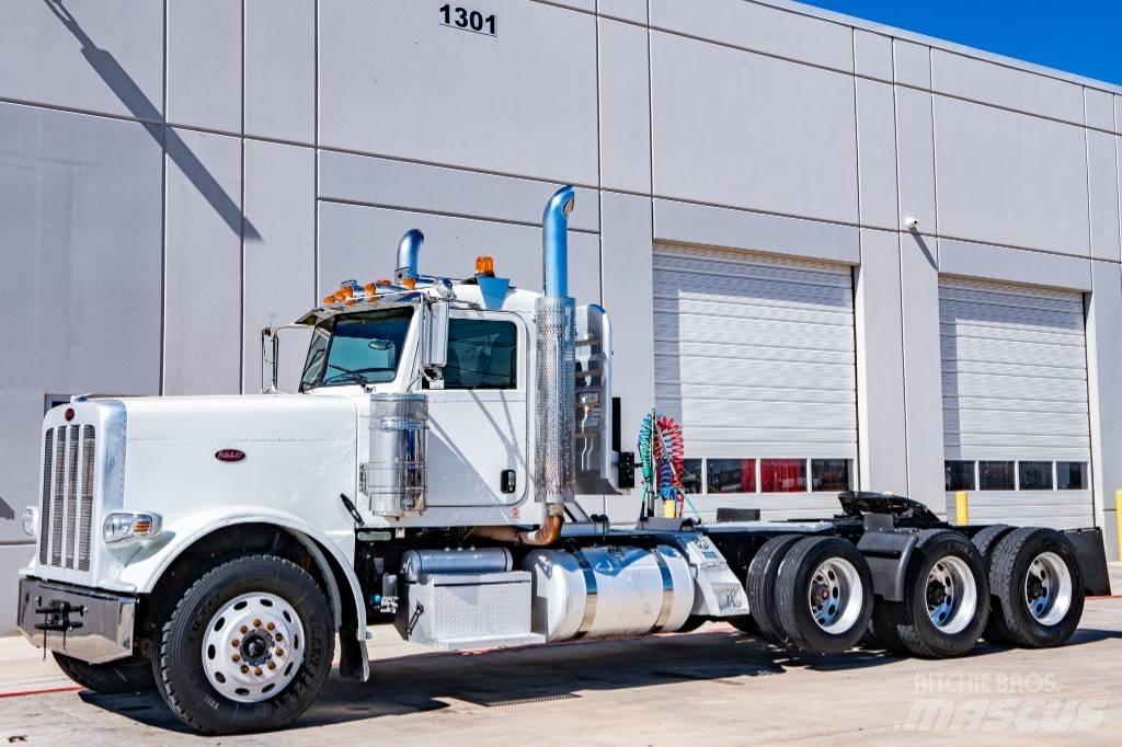 Peterbilt 388 Vilcēji