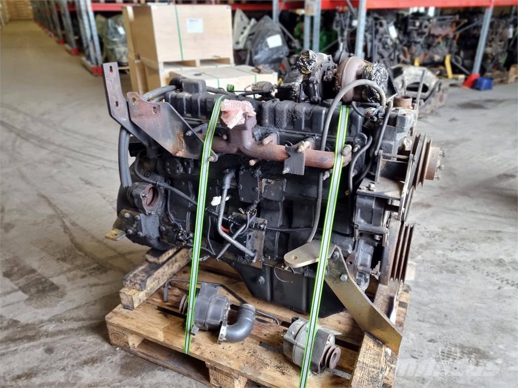 Sisu 74 EWA Dzinēji