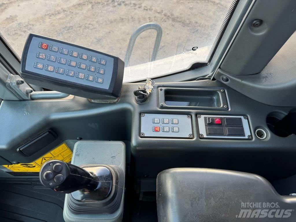 Liebherr L 550 Iekrāvēji uz riteņiem