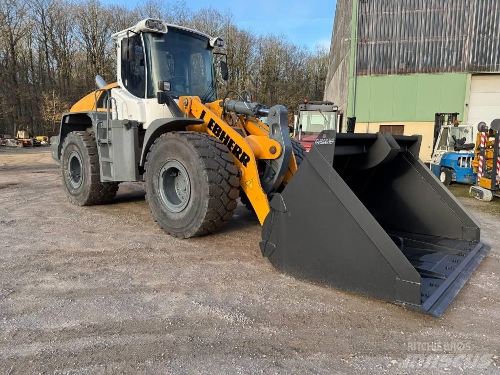 Liebherr L 550 Iekrāvēji uz riteņiem