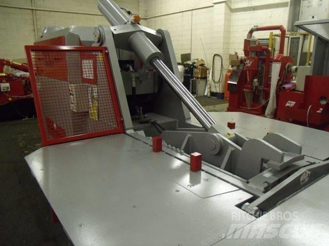 McIntyre Metal Baler Rūpnieciskās preses