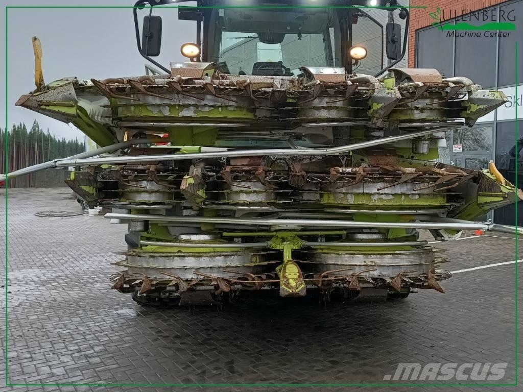 CLAAS Orbis 900 Ražas novākšanas galvas
