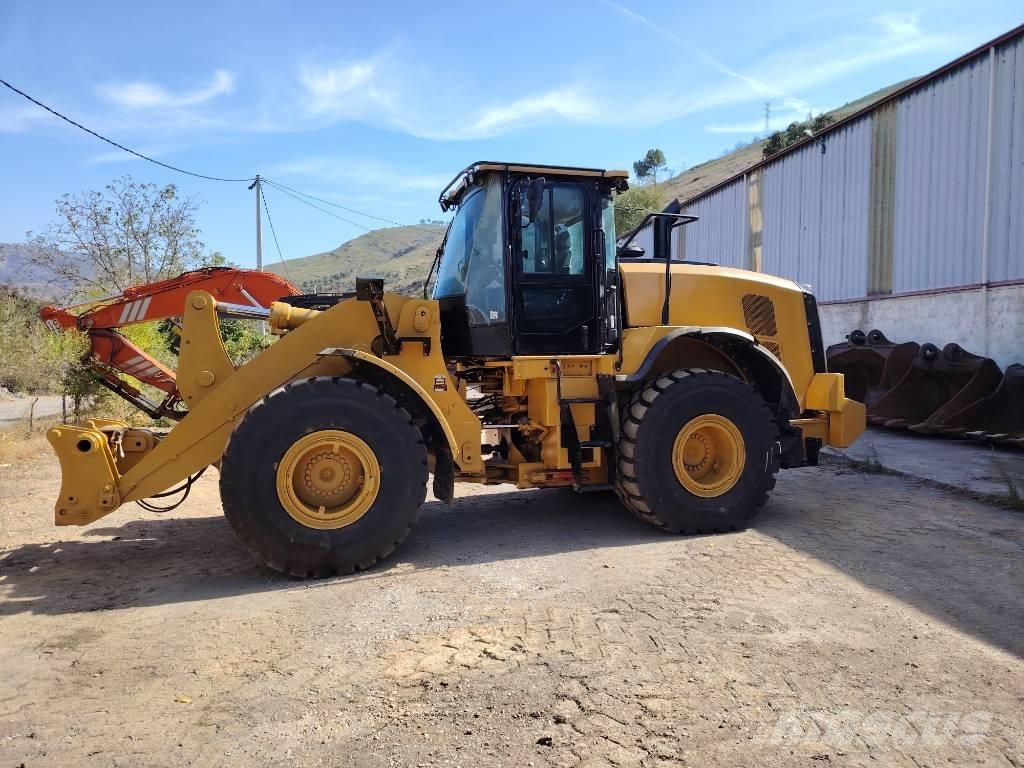 CAT 950 M Iekrāvēji uz riteņiem