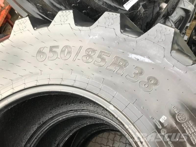 BKT 650/85R38 Riepas, riteņi un diski