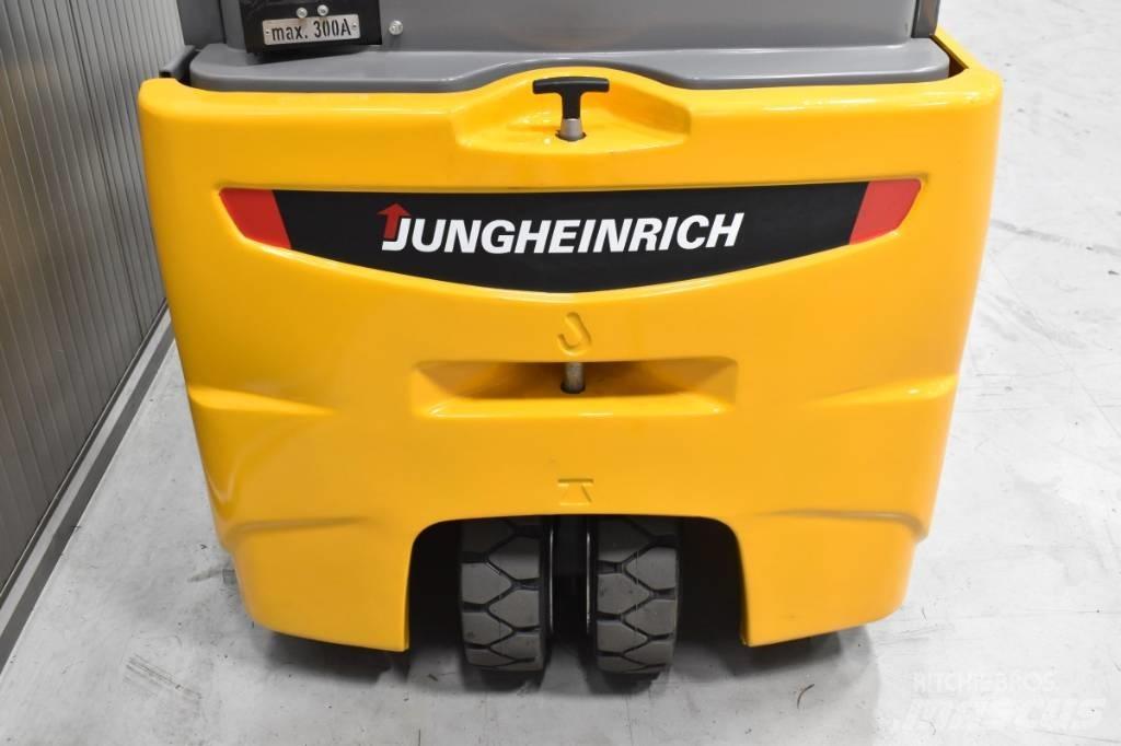 Jungheinrich EFG 220 Elektriskie iekrāvēji