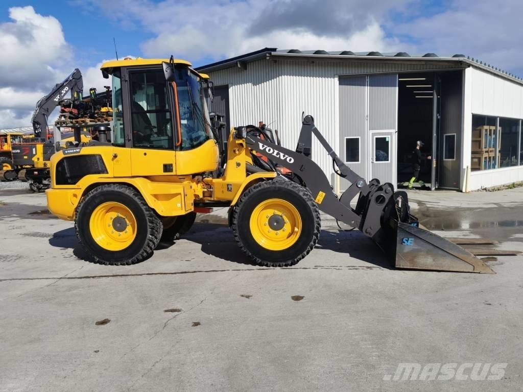 Volvo L35HT Iekrāvēji uz riteņiem