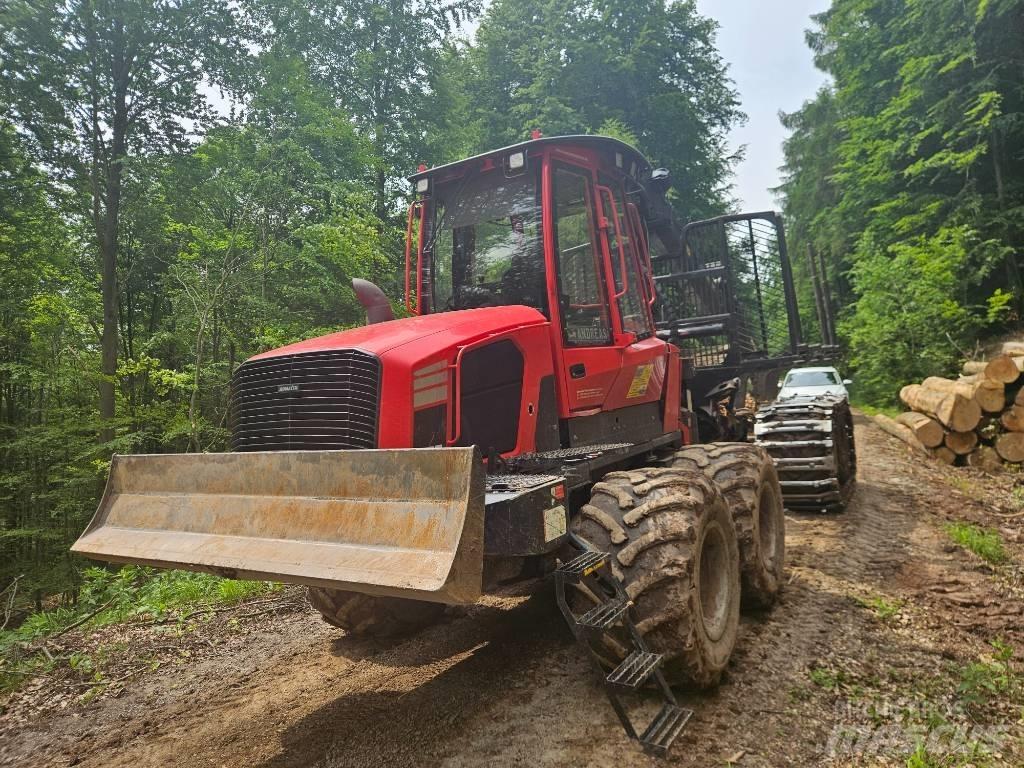 Komatsu 875 Forvarderi