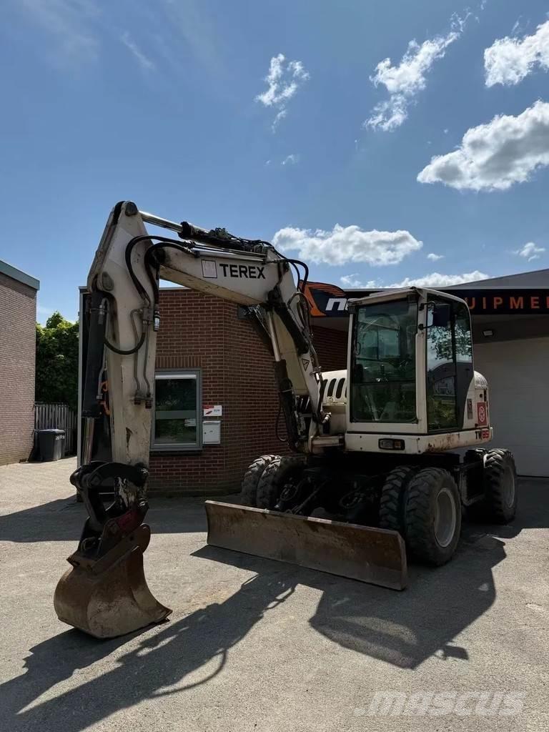Terex TW 85 Ekskavatori uz riteņiem