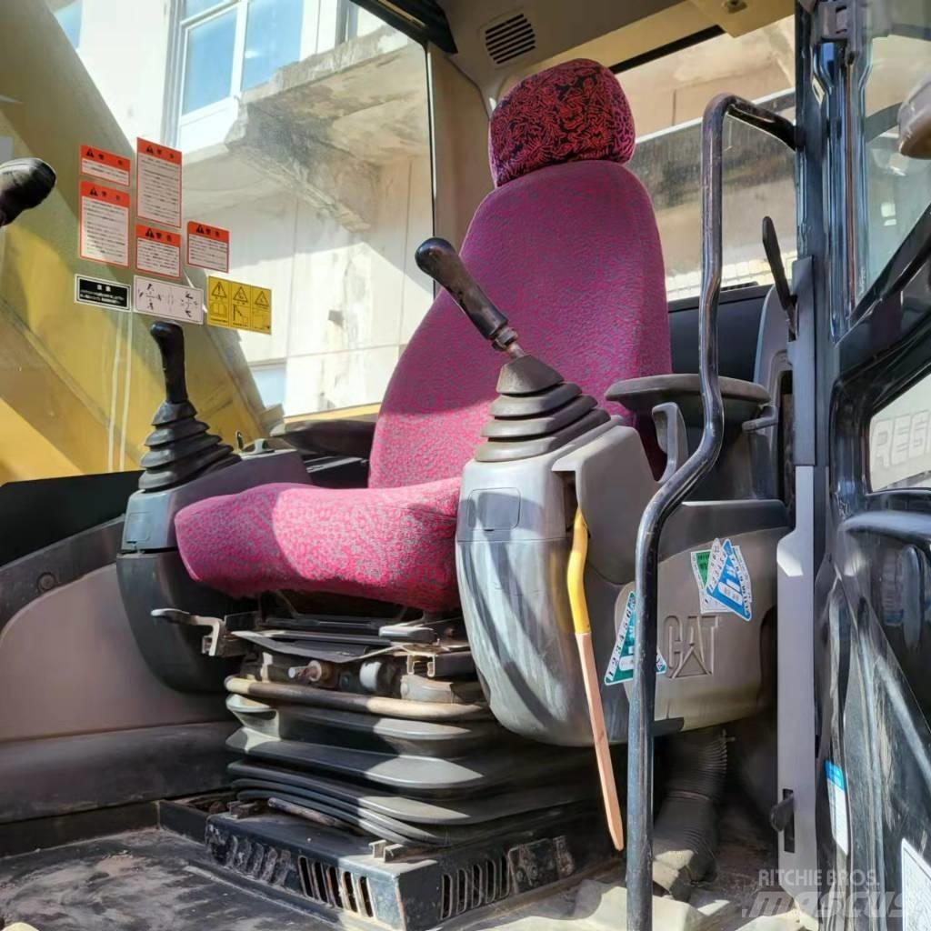 CAT 329 D Kāpurķēžu ekskavatori