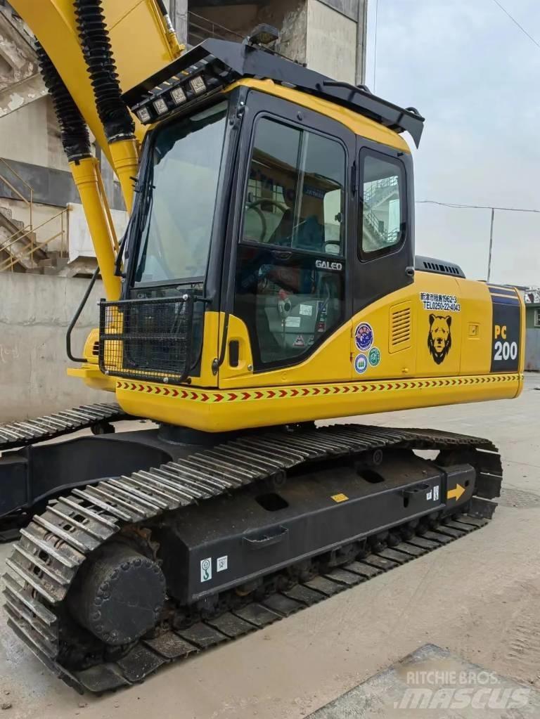 Komatsu PC 200-7L Kāpurķēžu ekskavatori