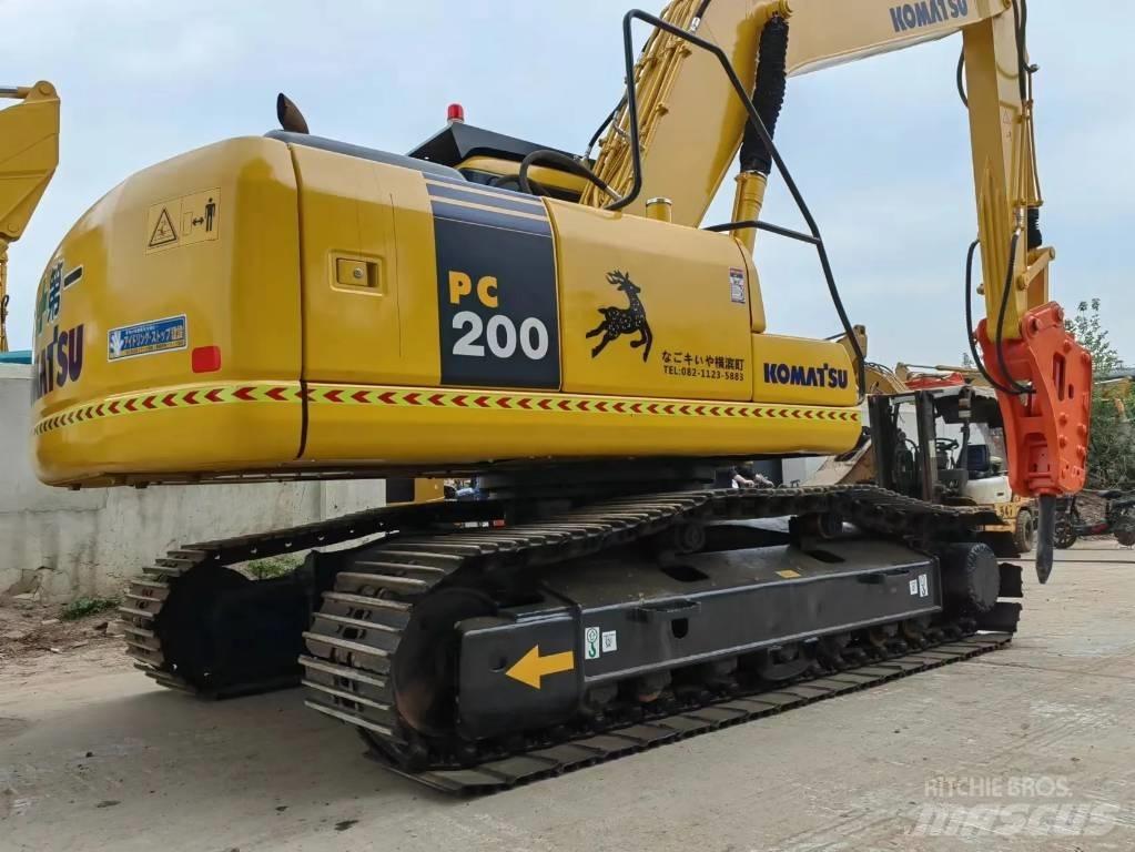 Komatsu PC 200-7L Kāpurķēžu ekskavatori