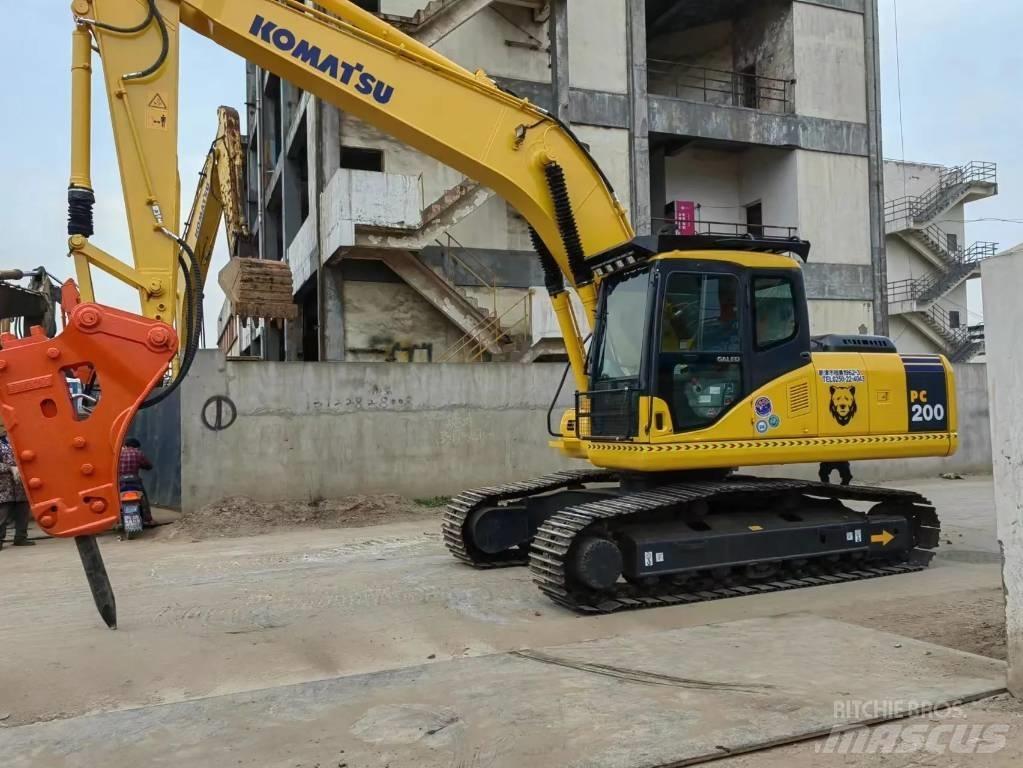 Komatsu PC 200-7L Kāpurķēžu ekskavatori
