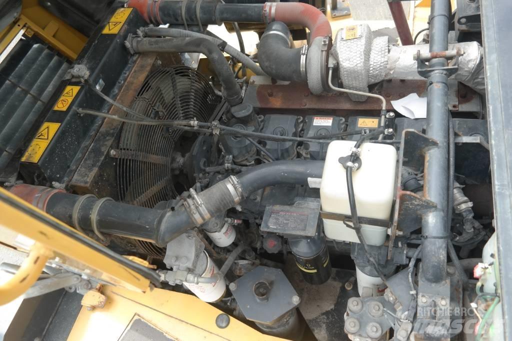 Komatsu HM300-1 Artikulētie pašizgāzēji