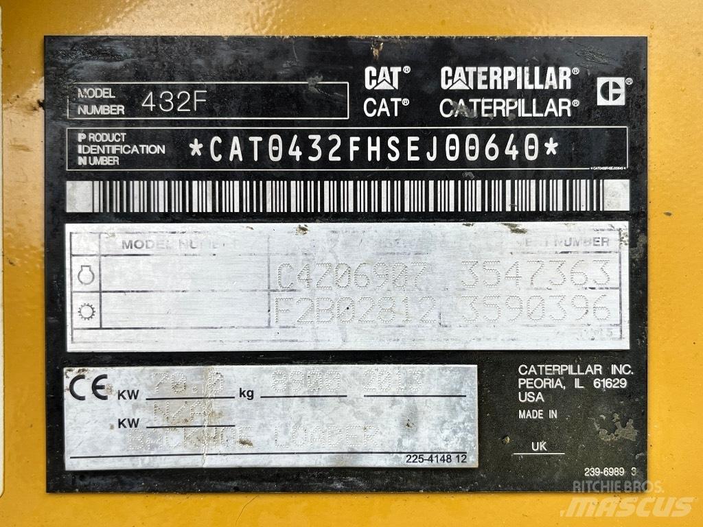 CAT 432 F Ekskavatori-iekrāvēji