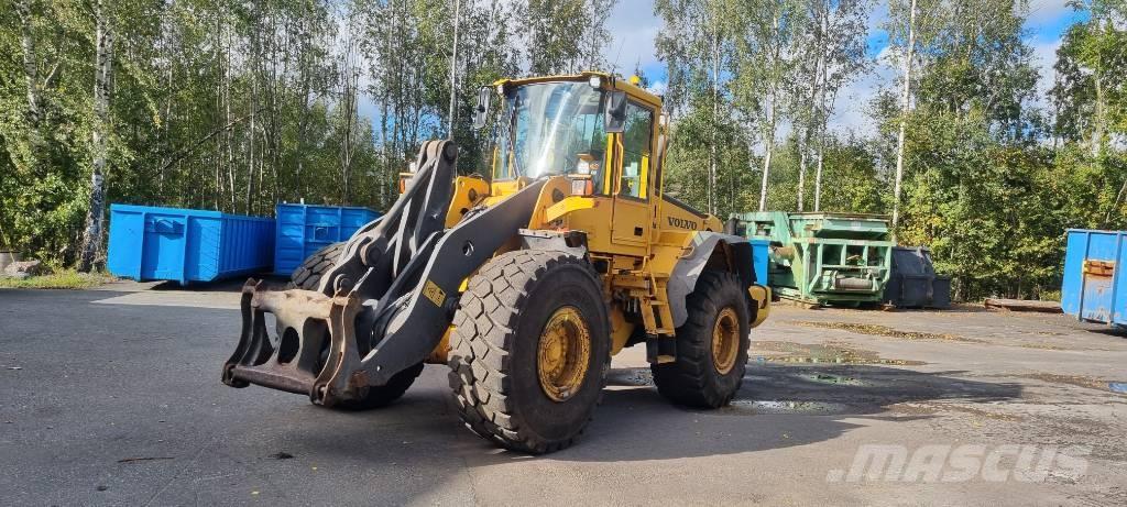 Volvo L 120 E Iekrāvēji uz riteņiem